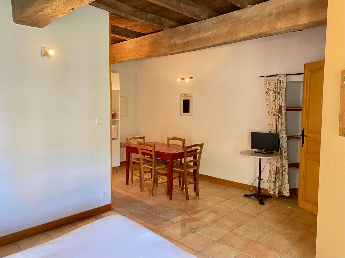 Domaine De La Laigne - Spa Asnières-la-Giraud المظهر الخارجي الصورة