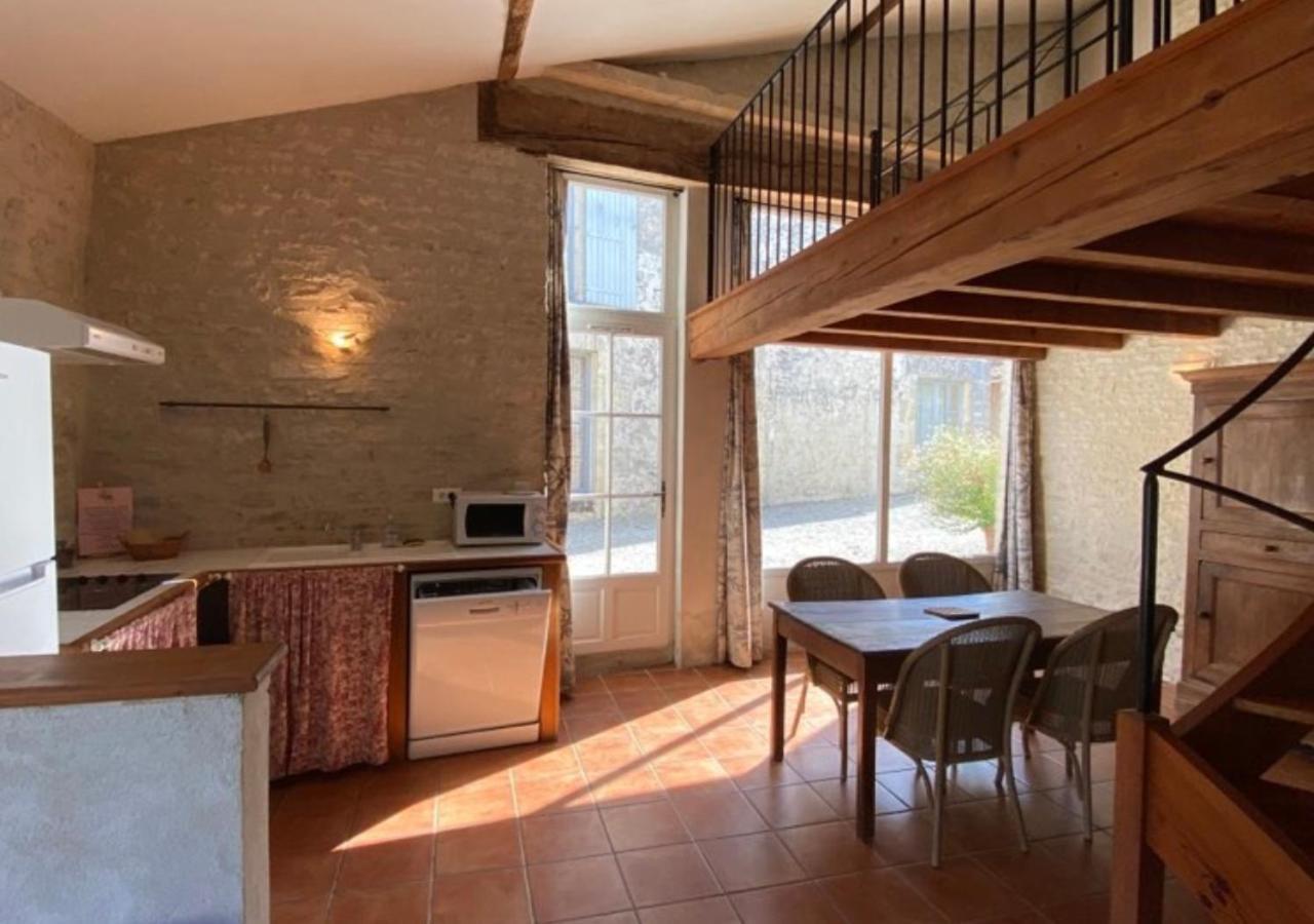 Domaine De La Laigne - Spa Asnières-la-Giraud المظهر الخارجي الصورة