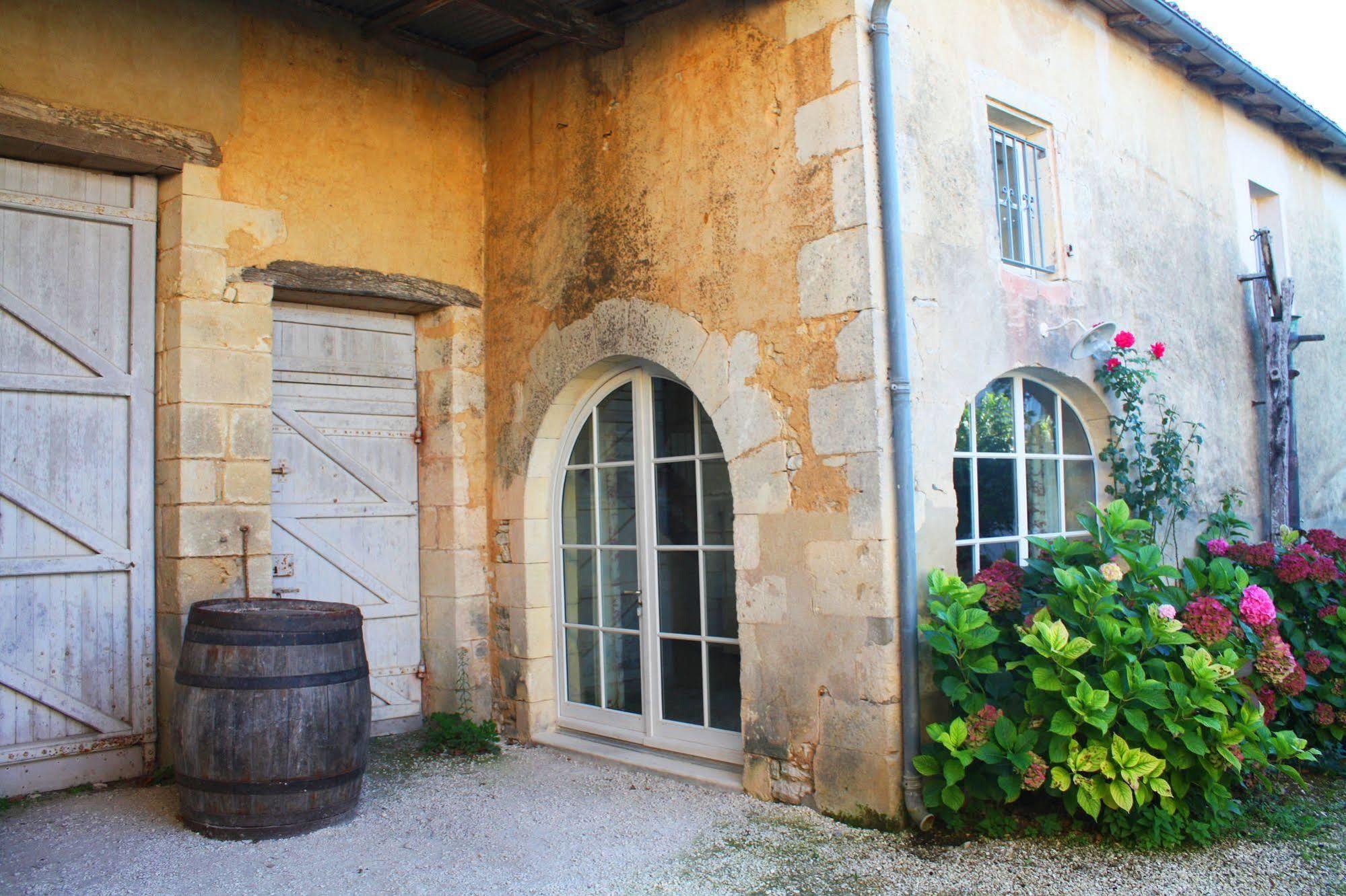 Domaine De La Laigne - Spa Asnières-la-Giraud المظهر الخارجي الصورة